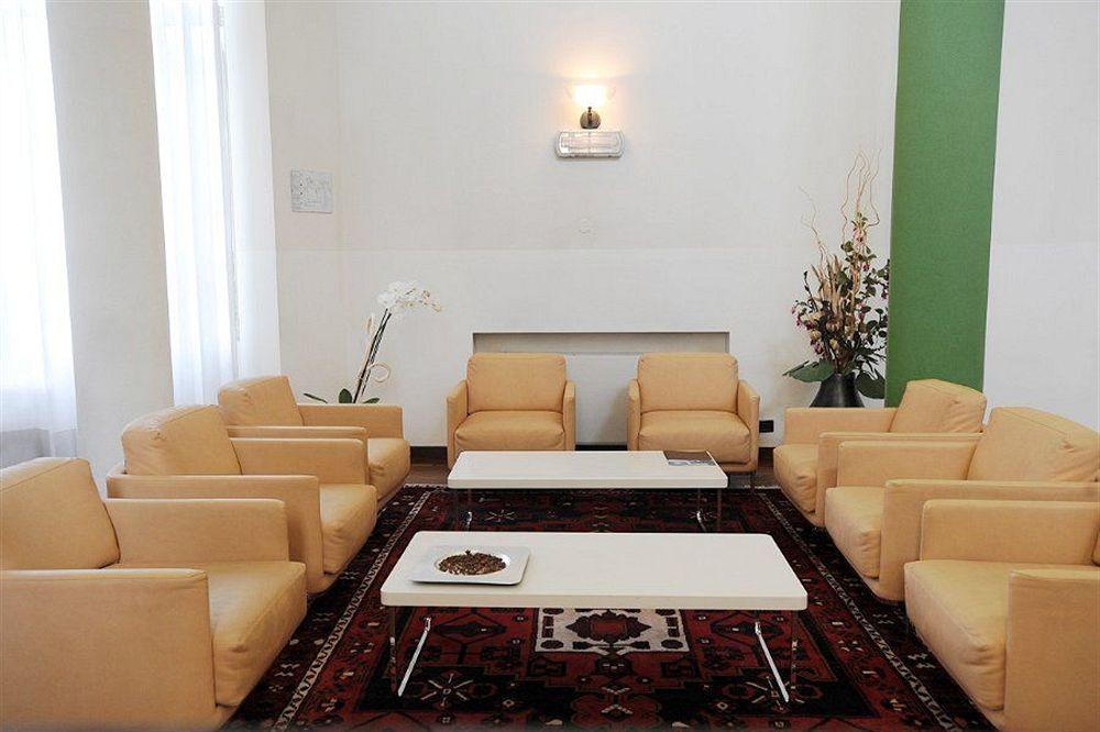 Hotel Cora Carate Brianza Εξωτερικό φωτογραφία