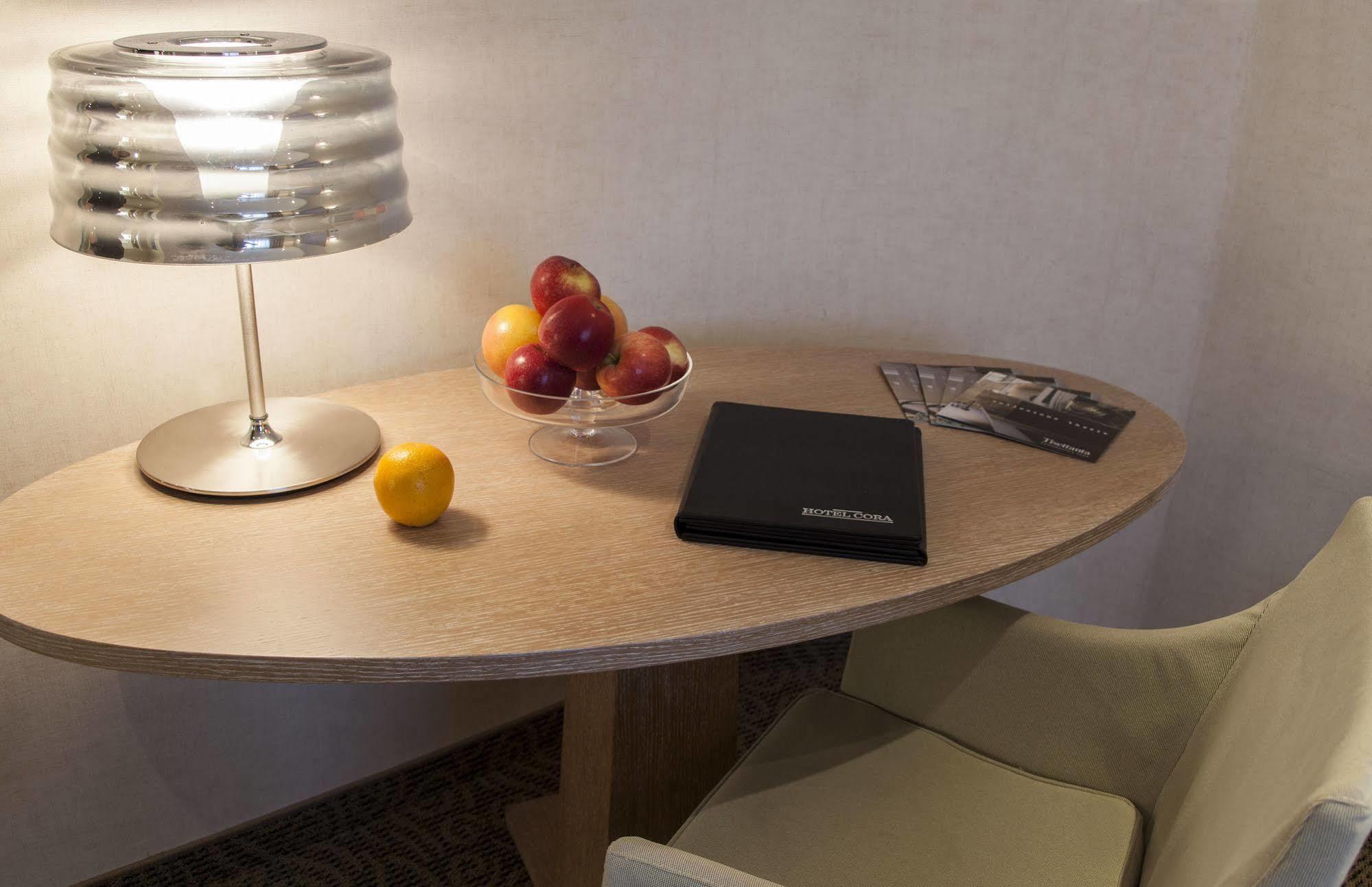 Hotel Cora Carate Brianza Εξωτερικό φωτογραφία